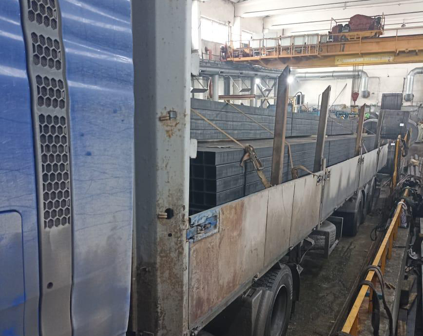 Погрузка готовой продукции с производства ООО «БТЗ» - Фотография 13