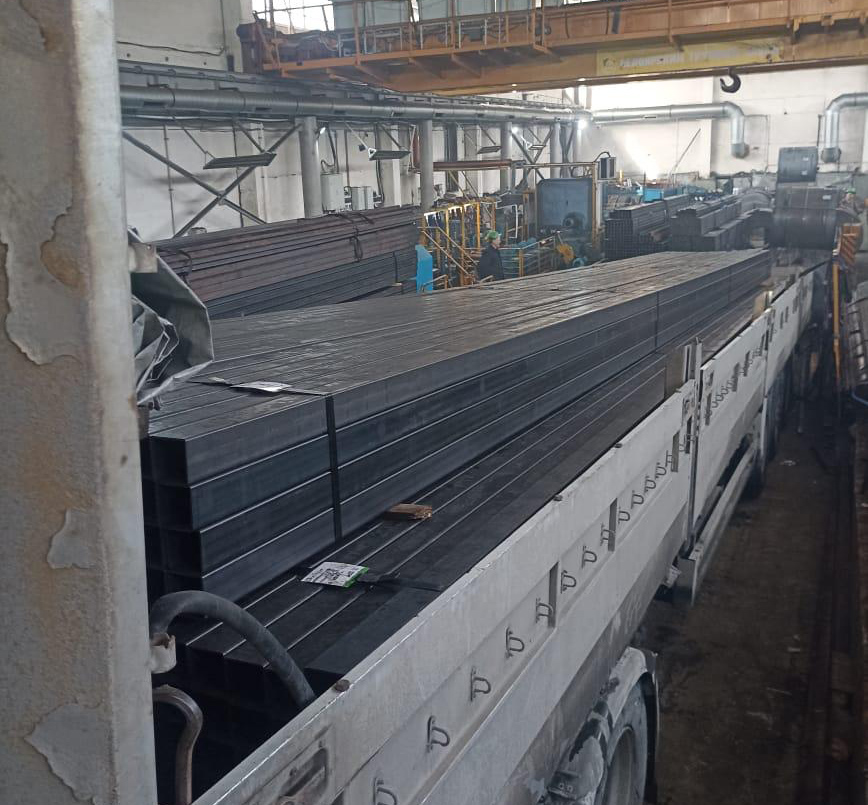 Погрузка готовой продукции с производства ООО «БТЗ» - Фотография 17